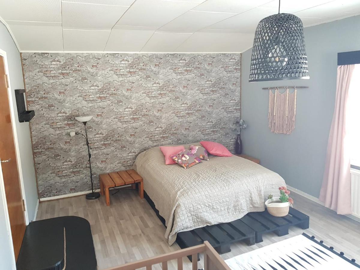 Inha Holiday House Эхтяри Экстерьер фото